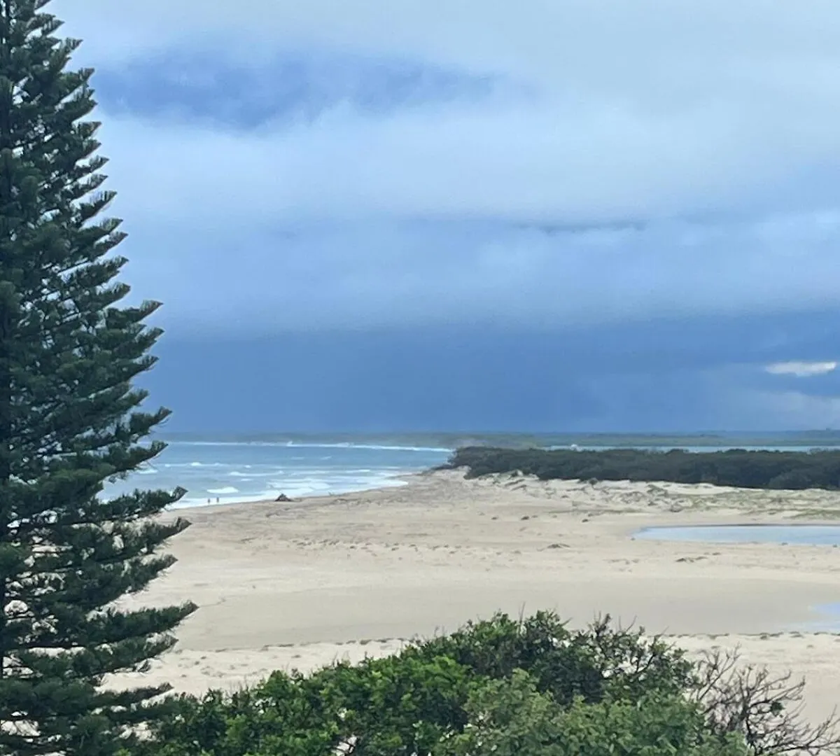 Araluen, Esplanade, Caloundra Lägenhet